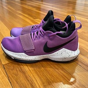 Nike PG 1 Bright Violet shoes